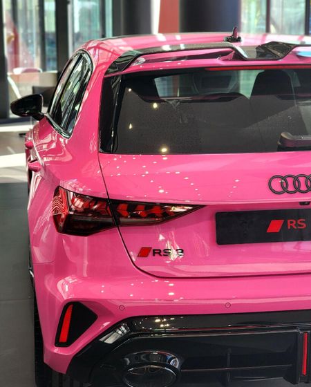 2025-Audi-RS3-Sportback-Quattro-Stronic_5