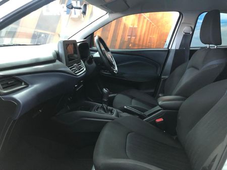 2024-Suzuki-Baleno-15-GL_11
