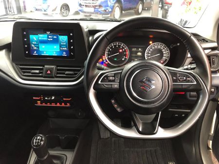 2024-Suzuki-Baleno-15-GL_13