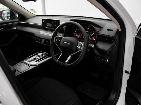 2026-Haval-Jolion-15T-City-Plus-DCT_2