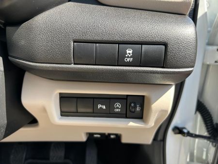 2026-Suzuki-Dzire-12-GL_10