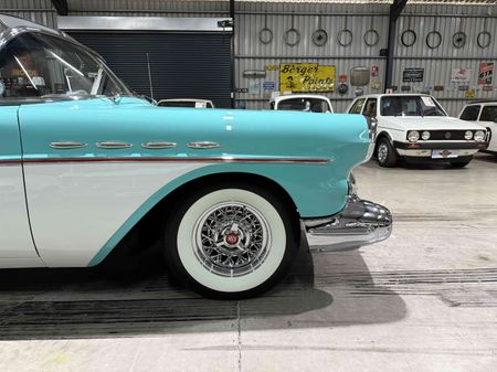 1957-Buick-Roadmaster-Convertible_20