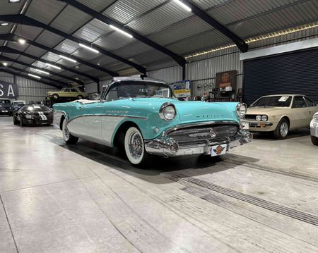 1957-Buick-Roadmaster-Convertible_26