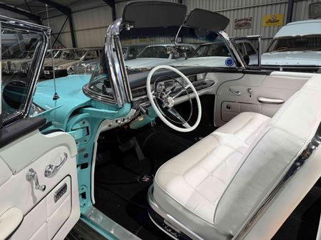 1957-Buick-Roadmaster-Convertible_37