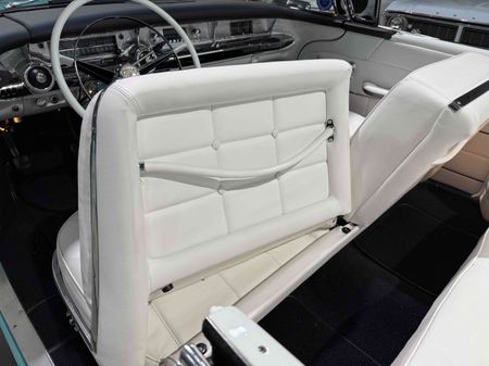 1957-Buick-Roadmaster-Convertible_7