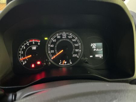 2022-Toyota-Quantum-28-GL-11-seat_13