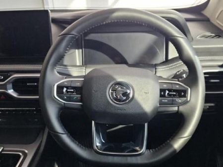 2023-Proton-X90-15T-Executive-Auto_7