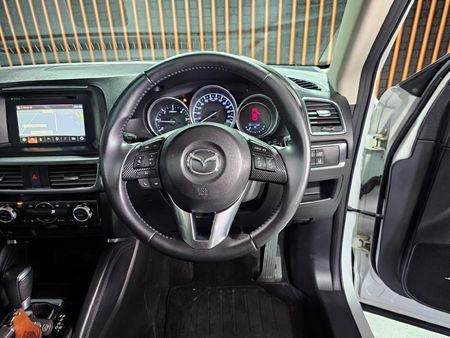 2016-Mazda-CX-5-22-DE-Akera-Auto-AWD_9