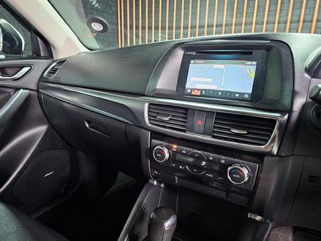 2016-Mazda-CX-5-22-DE-Akera-Auto-AWD_13