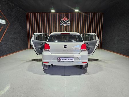 2025-Volkswagen-Polo-Vivo-14_22
