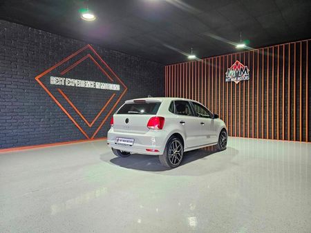 2025-Volkswagen-Polo-Vivo-14_24