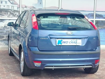 2006-Ford-Focus-16-Si-5-dr_6