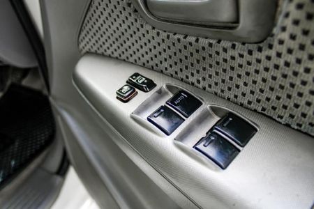 2008-Toyota-Hilux-30-D-4D-Raider-Double-Cab_19