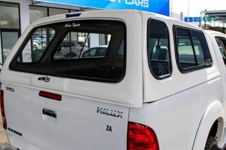 2008-Toyota-Hilux-30-D-4D-Raider-Double-Cab_3