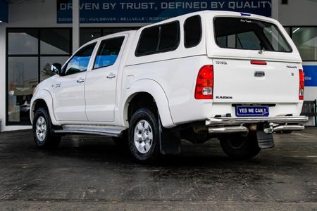 2008-Toyota-Hilux-30-D-4D-Raider-Double-Cab_4