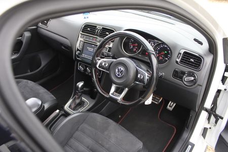 2015-Volkswagen-Polo-GTI-18-TSI-Auto_10