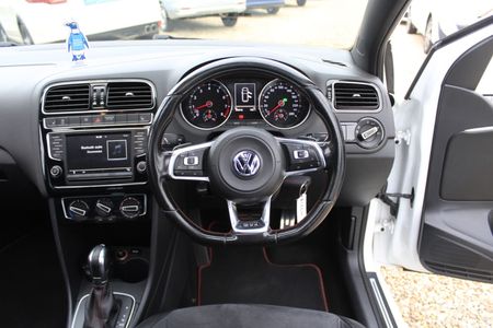 2015-Volkswagen-Polo-GTI-18-TSI-Auto_12