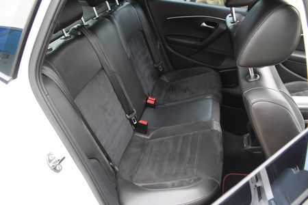 2015-Volkswagen-Polo-GTI-18-TSI-Auto_18