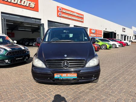 2005-Mercedes-Benz-Vito-115-CDI-CrewBus_1