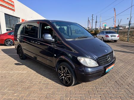 2005-Mercedes-Benz-Vito-115-CDI-CrewBus_2