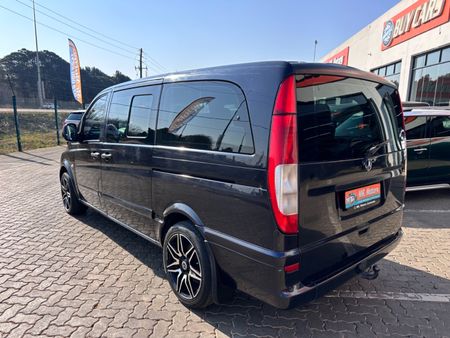 2005-Mercedes-Benz-Vito-115-CDI-CrewBus_4