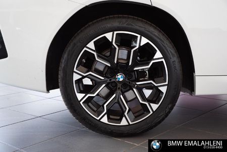 2024-BMW-X3-30e-xDrive-M-Sport_3
