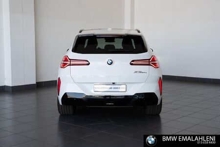 2024-BMW-X3-30e-xDrive-M-Sport_4