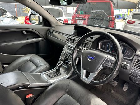2015-Volvo-XC70-D5-Auto-Elite-AWD_6