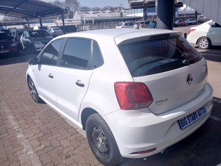 2021-Volkswagen-Polo-Vivo-14-Trendline-5-dr-Petrol-Manual_10