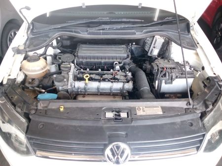 2021-Volkswagen-Polo-Vivo-14-Trendline-5-dr-Petrol-Manual_14