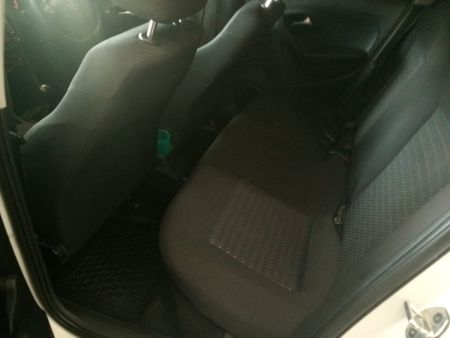 2021-Volkswagen-Polo-Vivo-14-Trendline-5-dr-Petrol-Manual_4
