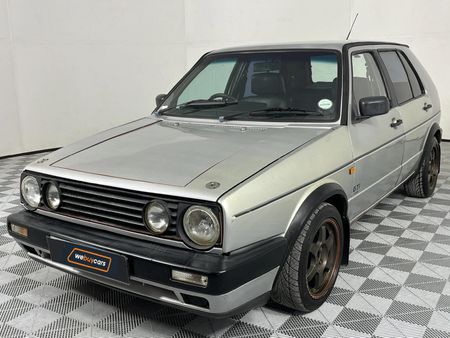 1988-Volkswagen-Golf-II-GTI_0