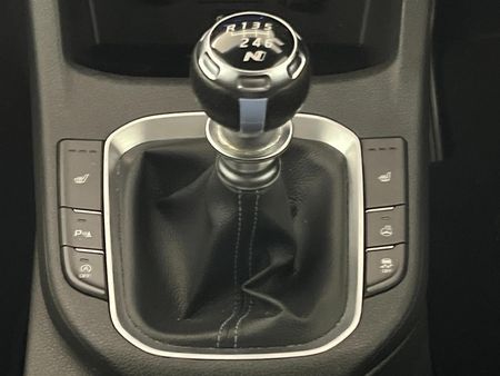 2020-Hyundai-i30-N-20-TGDI_10