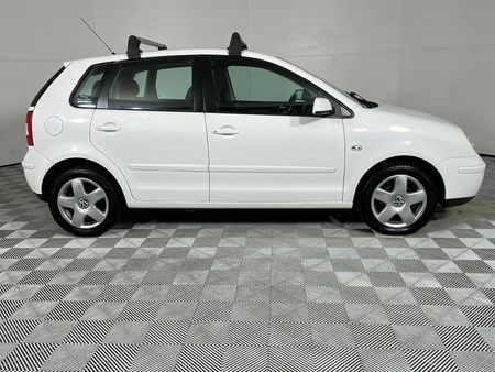 2005-Volkswagen-Polo-19-TDI-Highline_11
