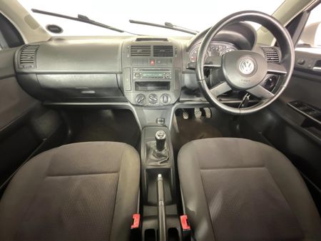 2005-Volkswagen-Polo-19-TDI-Highline_1