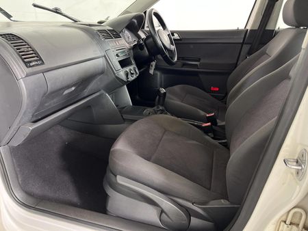 2005-Volkswagen-Polo-19-TDI-Highline_7