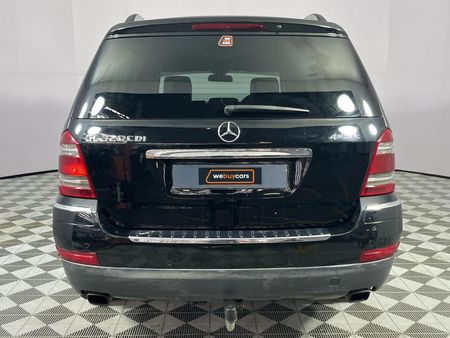 2007-Mercedes-Benz-GL-320-CDI_18