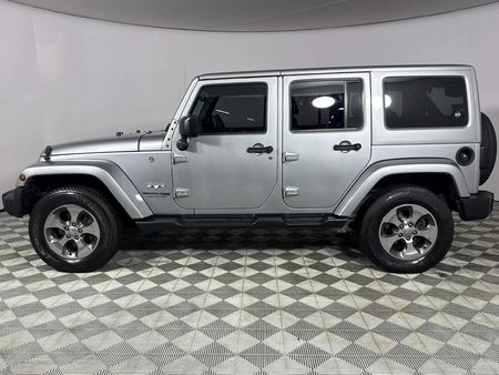 2021-Jeep-Wrangler-Unlimited-Sahara-36-V6-Auto_5