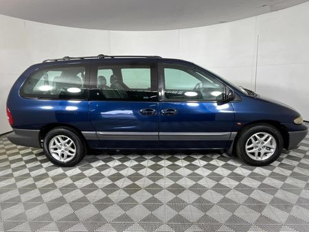2001-Chrysler-Grand-Voyager-33-V6-LE-LWB_16