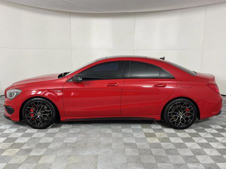 2015-Mercedes-AMG-CLA-45-AMG_17