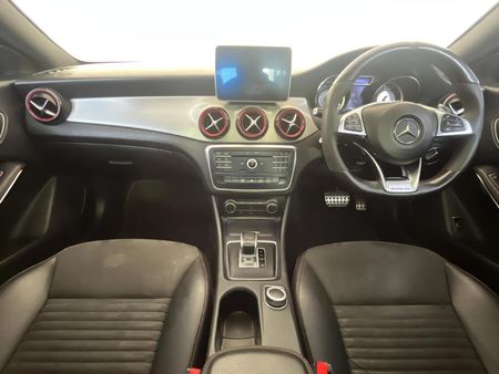 2015-Mercedes-AMG-CLA-45-AMG_1
