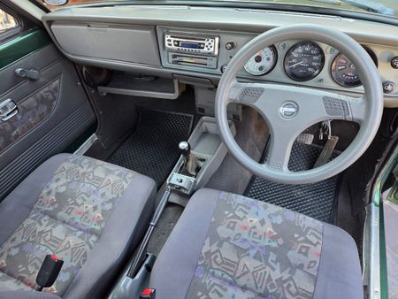 2003-Nissan-1400-Champ_12