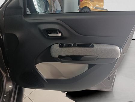 2025-Citroen-C3-Aircross-12-Plus_14