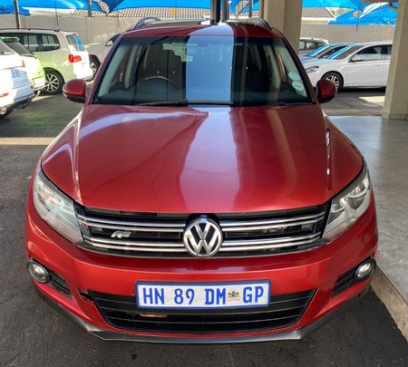 2013-Volkswagen-Tiguan-20-TDI-Bluemotion-Trend-Fun_1