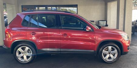 2013-Volkswagen-Tiguan-20-TDI-Bluemotion-Trend-Fun_2