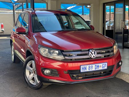 2013-Volkswagen-Tiguan-20-TDI-Bluemotion-Trend-Fun_8