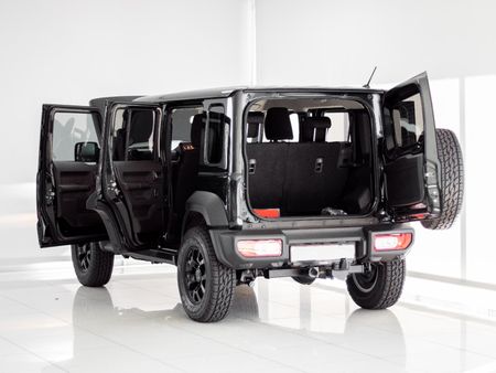 2025-Suzuki-Jimny-15-GLX-AllGrip-5-Door_8
