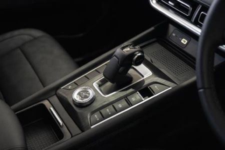 2026-GWM-P-Series-P300-24TD-LS-Auto-Double-Cab_7