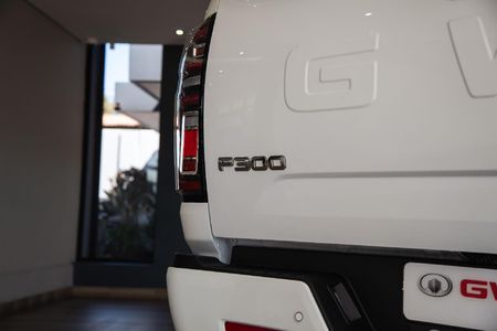 2026-GWM-P-Series-P300-24TD-LS-Auto-Double-Cab_7