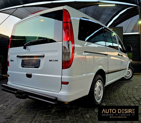 2005-Mercedes-Benz-Vito-115-CDI-CrewBus_10